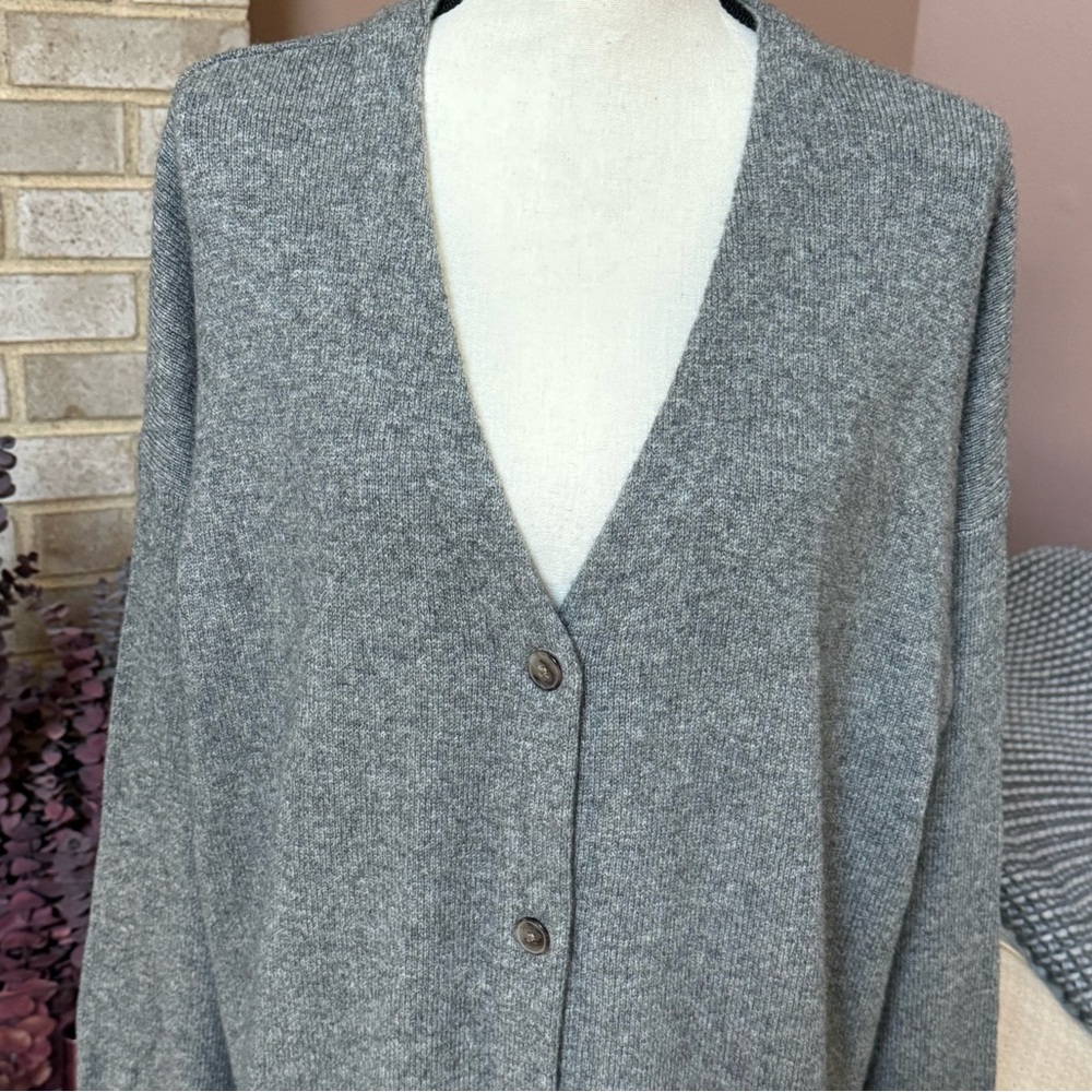 MADEWELL V-Neck Cardigan Sweater Merino Wool Blend  - Gray - Picture 4 of 10